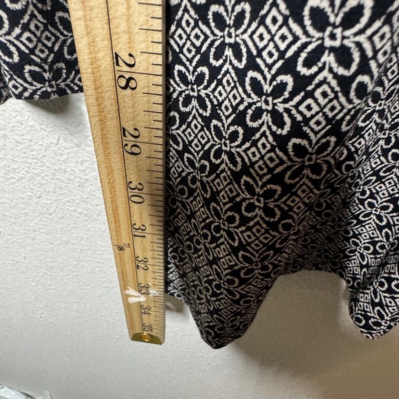 J‎ Jill WearEver Collection Black White Geometric Print Long Sleeve Tunic Top XL - Picture 6 of 8